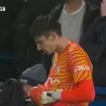 Автогол на Майк Пендерс изведе Тотнъм напред срещу Челси (видео)