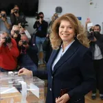 Йотова: България има нужда от обединение, диалог и сигурност
