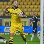 Бивш нападател на Ботев Пловдив с много интересен трансфер