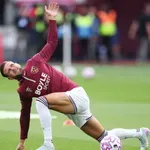 Милан готви изненадващ трансфер