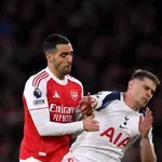 НА ЖИВО: Арсенал - Тотнъм 0:0