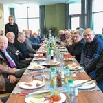 Георги Иванов приветства футболни легенди на празничен обяд