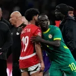 От Сенегал избухнаха: Очаквайте Трета световна война във футбола! Инфантино се мисли за Тръмп