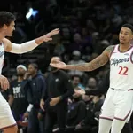 ЛА Клипърс се върна към победите и наказа здраво Финикс