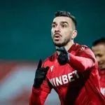 НА ЖИВО: ЦСКА - ЦСКА 1948 1:0 на полувремето, Питас бележи, инцидент с рефера Гидженов