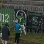 Феновете на Берое потърсиха сметка от футболистите (видео)