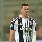 Нови пречки пред Влахович и Ювентус относно новия договор
