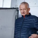 Крушарски: Трибуните на "Лаута" може да паднат