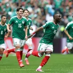 НА ЖИВО: Мексико - Южна Африка 2:0, втори червен картон за ЮАР