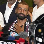 За 3 дни: Трабзонспор "изби" повече от половината от парите за Салах
