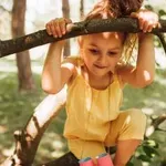 Съвети за безопасност: как да защитите децата си, докато играят през лятото