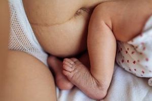 Какво се случва с женското тяло след раждане?