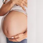 Кърмене по време на бременност: Митове, факти и съвети от специалисти