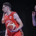 Борислав Младенов със силен мач при победа на Виена