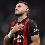 След 133 дни извън терена, Хименес отново тренира с Милан