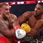 Антъни Джошуа се изпоти здраво, но нокаутира Джейк Пол в боксовото шоу в Маями!