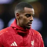 Арне Слот обяви кога се завръща Александър Исак