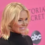 Повече от майка на супермодели: Как Йоланда Хадид превърна трудностите в сила