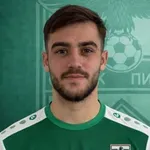 Пирин представи централен защитник