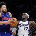 Детройт се върна към победите след бой над бившия отбор на Везенков