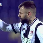 Аралица пропусна да донесе пълен обрат за Локо София