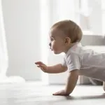 Първите стъпки: Как да подкрепим развитието на бебето без грешки