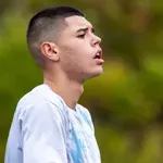 Милан привлича още един българин