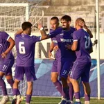 НА ЖИВО: Етър 1:0 Рилски спортист, аванс за "болярите" до почивката