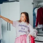 Не изхвърляйте тези седем дрехи от гардероба си