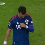 Перишич остави Хърватия с човек по-малко