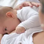 Колко е важна хигиената при кърмене