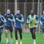 Един от бразилците в Левски поднови тренировки, друг се готви във фитнеса