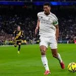 В Англия се притесниха за Джуд Белингам, след като го видяха с кислородна маска