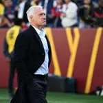 Дешан бесен: Не играем американски футбол! Олисе можеше да остане без крак