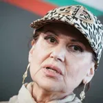 Раева: Моля се на тези, от които зависи, да си мръднат пръста и да направят така, че да започнем строежа на залата