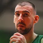Национал напусна шампиона на България