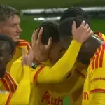Ланс - ФК Париж 2:1 /репортаж/