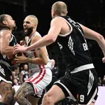 Τον έσωσαν Φουρνιέ, Ντόρσεϊ - Απέφυγε το… χαρακίρι ο Ολυμπιακός (ΒΙΝΤΕΟ)