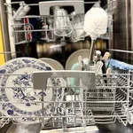 Presenetljivo: te predmete ljudje perejo v pomivalnem stroju!