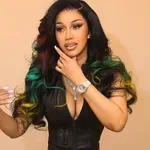 Cardi B rodila svojega četrtega otroka!