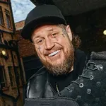 Jelly Roll šokiral z novim videzom – prvič po 10-ih letih je obril brado!