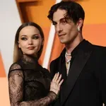 Dove Cameron potrdila zaroko z Damianom Davidom!