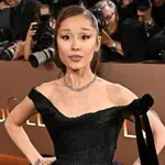 Ariana Grande o svojih šestih prstih na naslovnici revije Vogue Japan