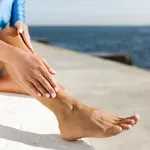 Naravna alternativa britju in depilaciji? TO olje naj bi vidno upočasnilo rast dlak