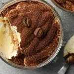 Vplivnica po izgubi 113 kilogramov razkrila recept za nizkokalorični in beljakovinski tiramisu