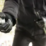 Kronika: Ukradli kosilnico, električno kolo, bakren kotel in orodje