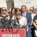 Epsteinova žrtva traži da se bivši britanski princ Andrew "izvede pred lice pravde" u SAD-u