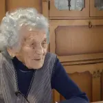 Baka Danica Trivić otpuhala 103 svjećice, ali je duhom kao djevojčica: I dalje radi sve sama (VIDEO)