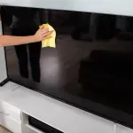 Greška pri čišćenju mogla bi vam uništiti TV - i svi to radimo