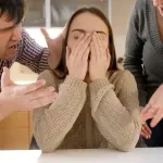 Kćerka izbačena iz kuće jer je odbila platiti veću kiriju